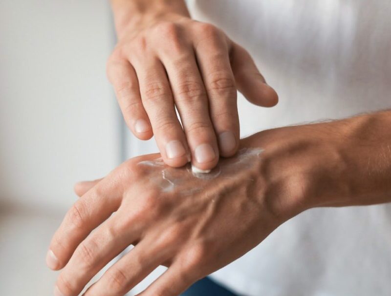 Do topical (rub on) pain medicines work?