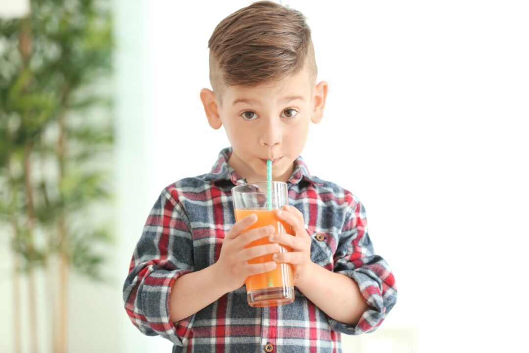 What healthy drinks should I offer my children?