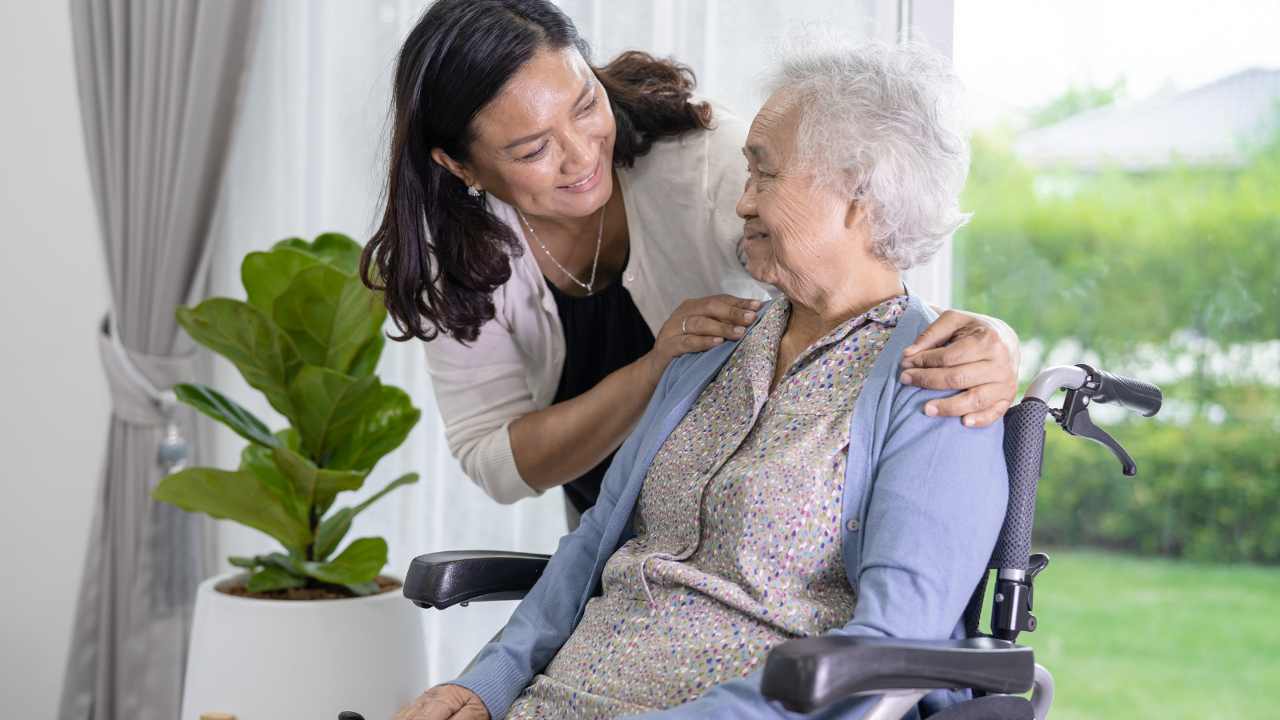 Medicare Plans That Have Caregiver Benefits | Living Minute