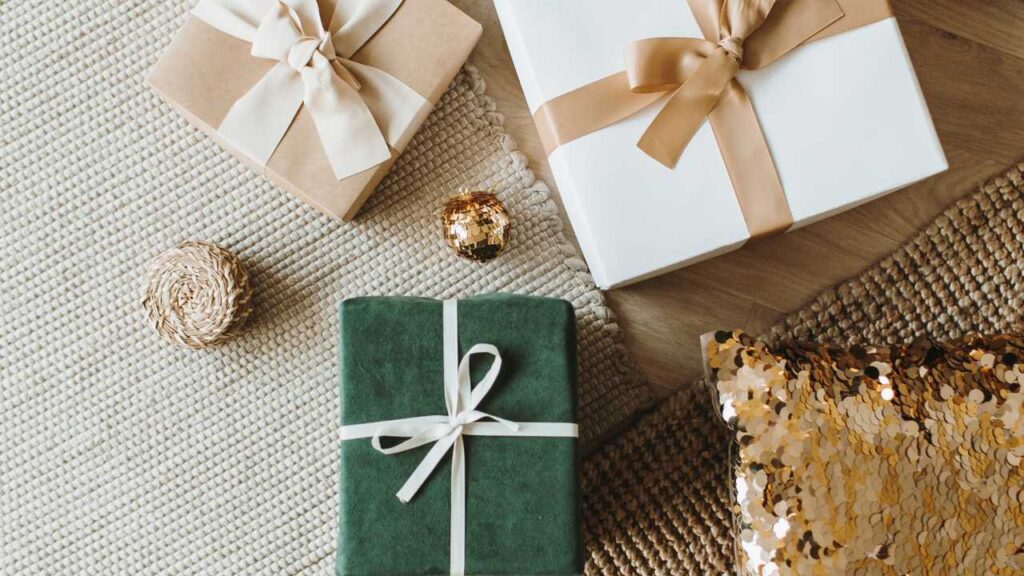 No Cost Gifts for Any Occasion | Living Minute