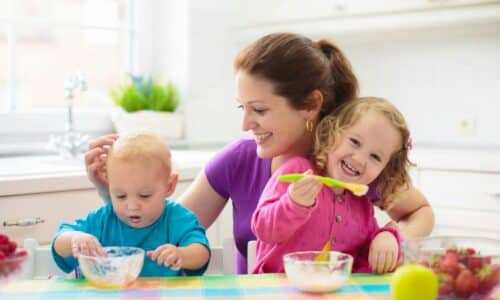 Feeding Your Kids: Expert Tips for Nutrition, Solids, and Snacking